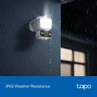 Telecamera con faretto IP65 Pan/Tilt 2K, Tapo C710